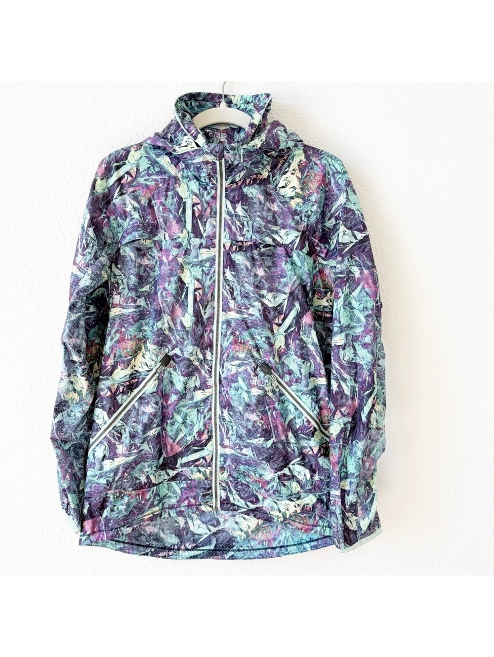 Lululemon Miss Misty Jacket II Iridescent Multi Size 6 Athleisure Workout
